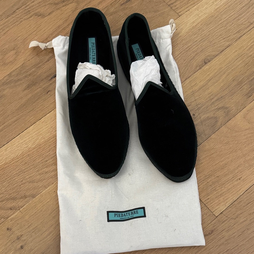 Piedaterre Womens Forest Green Velvet Made in Italy Women's Loafers